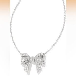 KENDRA SCOTT BOW NECKLACE🥰